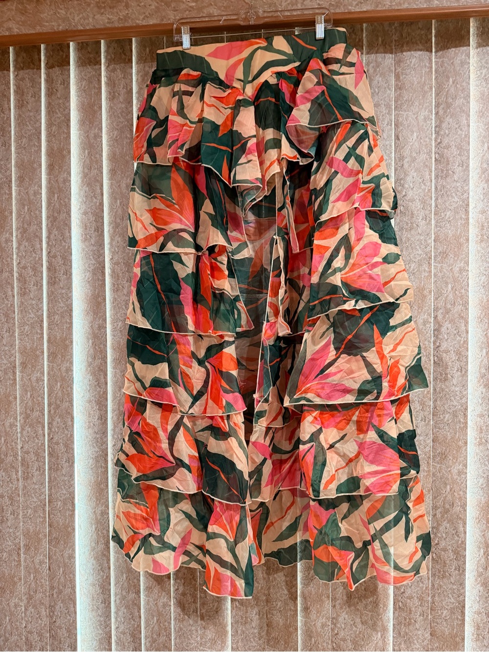 🌺 Love Highlight Tropical Ruffle High-Low Maxi Skirt - Picture 5 of 7